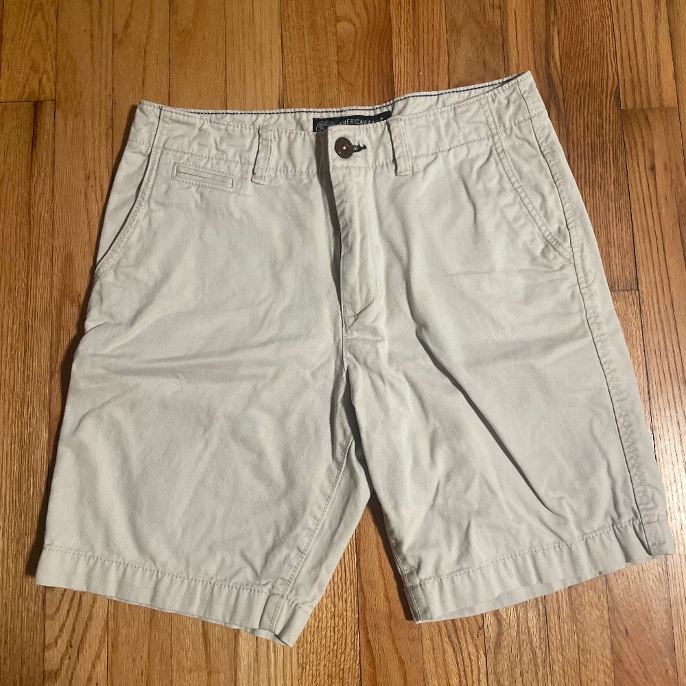 American Eagle Men's Classic Khaki Short